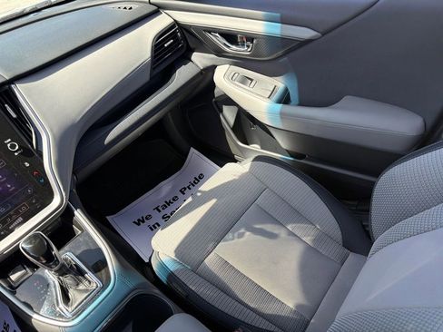 Used 2021 Subaru Outback Premium AWD/4WD image 14