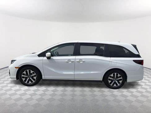 Used 2025 Honda Odyssey EX-L image 12