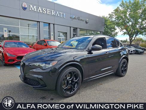 Used 2024 Alfa Romeo Stelvio Quadrifoglio image 1