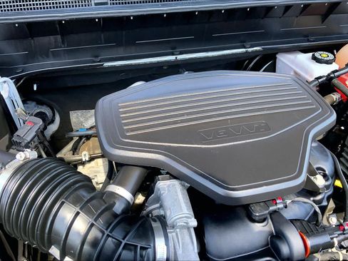 Certified 2023 GMC Acadia SLT AWD/4WD image 63