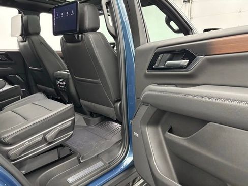 New 2026 GMC Yukon Denali w/ Denali Reserve Package image 41