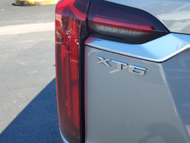 Certified 2024 Cadillac XT6 Premium Luxury w/ LPO, Premium Carpet Package FWD image 30