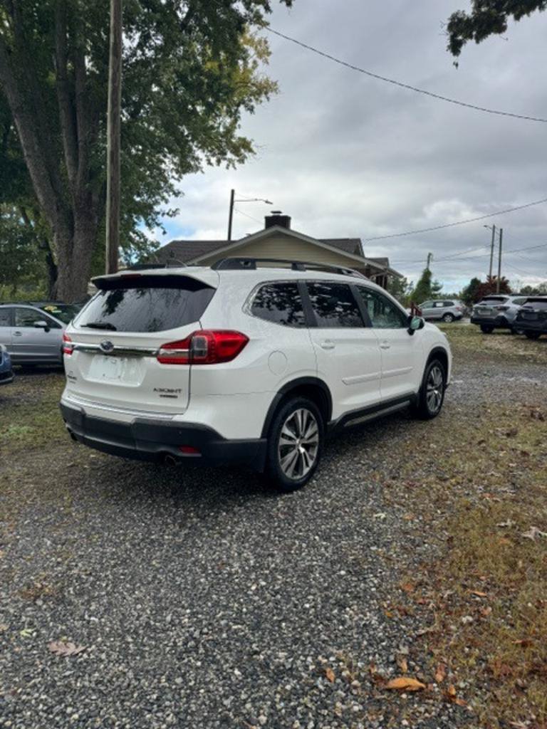 Used 2020 Subaru Ascent Limited w/ Technology Package AWD/4WD image 4
