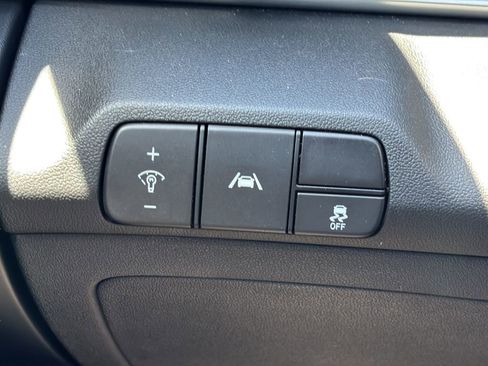 Certified 2023 Hyundai Elantra SEL w/ Convenience Package FWD image 29