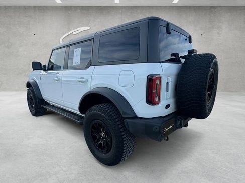 Used 2022 Ford Bronco Outer Banks w/ Sasquatch Package AWD/4WD image 14