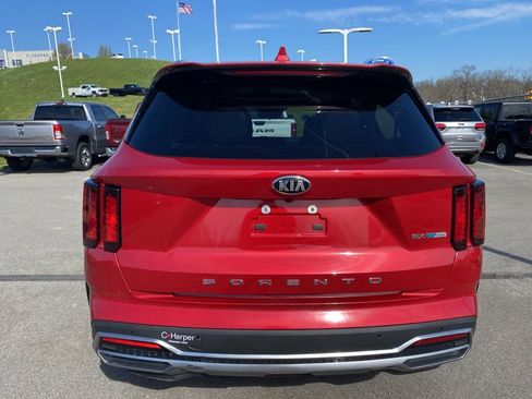 Used 2021 Kia Sorento EX FWD image 4