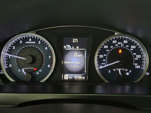 Used 2017 Toyota Camry LE image 12