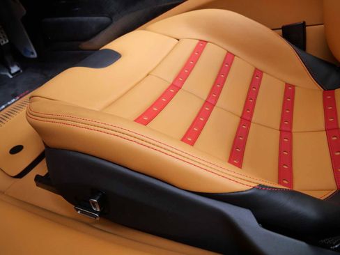 Used 2024 Ferrari SF90 Spider AWD/4WD image 21