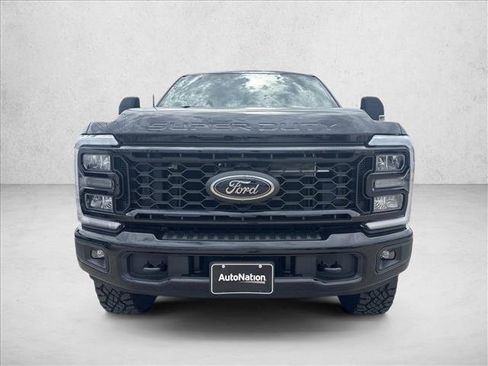 New 2026 Ford F250 XLT w/ XLT Premium Package AWD/4WD image 8