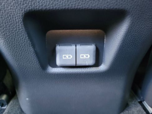 Used 2023 Toyota RAV4 XLE image 11