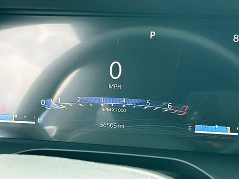 Used 2023 Jeep Grand Cherokee Altitude image 12