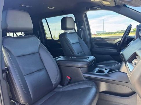 Used 2022 Chevrolet Suburban LT w/ Max Trailering Package AWD/4WD image 23