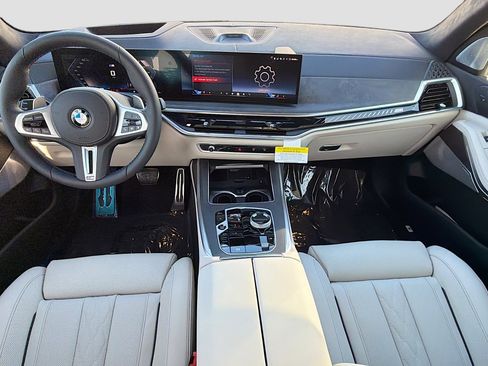 New 2027 BMW X7 M60i AWD/4WD image 16