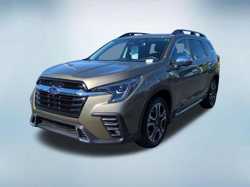 Used 2023 Subaru Ascent Touring AWD/4WD image 2
