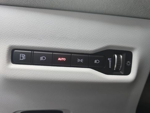 New 2026 Jeep Cherokee Laredo AWD/4WD image 26