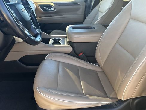 Used 2023 Chevrolet Tahoe Premier image 13