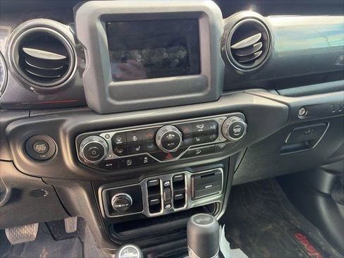 Used 2020 Jeep Wrangler Unlimited Sport AWD/4WD image 7