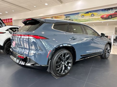 New 2026 Toyota Crown Signia AWD/4WD image 8