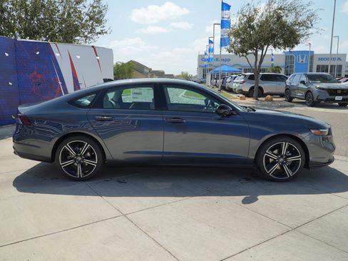 New 2026 Honda Accord SE image 4