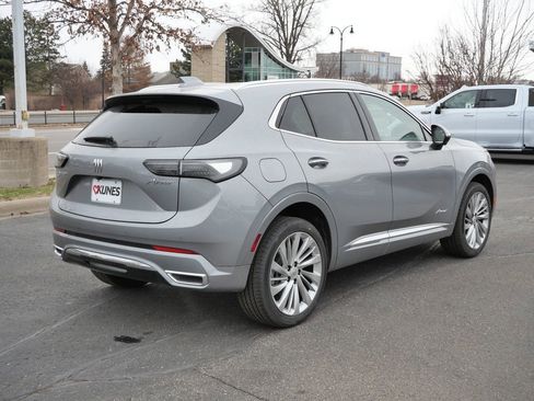 New 2026 Buick Envision Avenir image 17