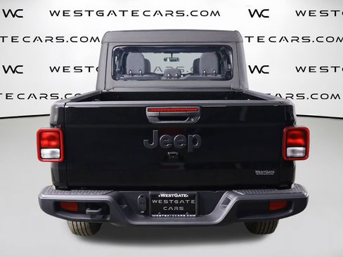 New 2026 Jeep Gladiator Sport image 4