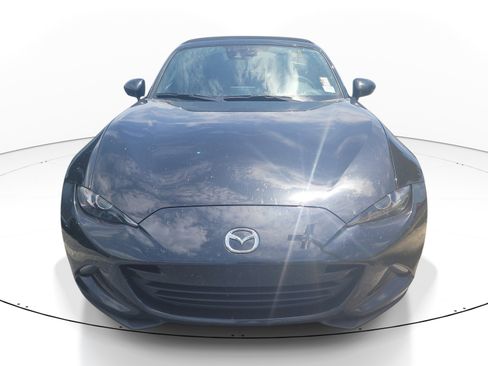 Used 2023 MAZDA MX-5 Miata Grand Touring RWD image 2