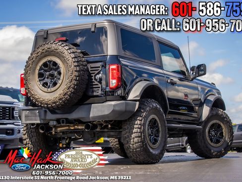 Used 2022 Ford Bronco Big Bend w/ Sasquatch Package AWD/4WD image 9