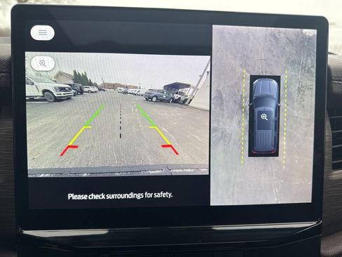 Used 2023 Ford Expedition Limited image 18