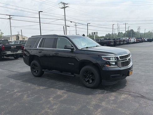 Used 2019 Chevrolet Tahoe LS AWD/4WD image 2