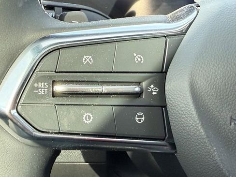 New 2026 Chevrolet Traverse Z71 w/ Enhanced Driving Package image 10