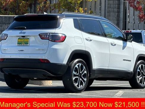 Used 2024 Jeep Compass Limited image 4