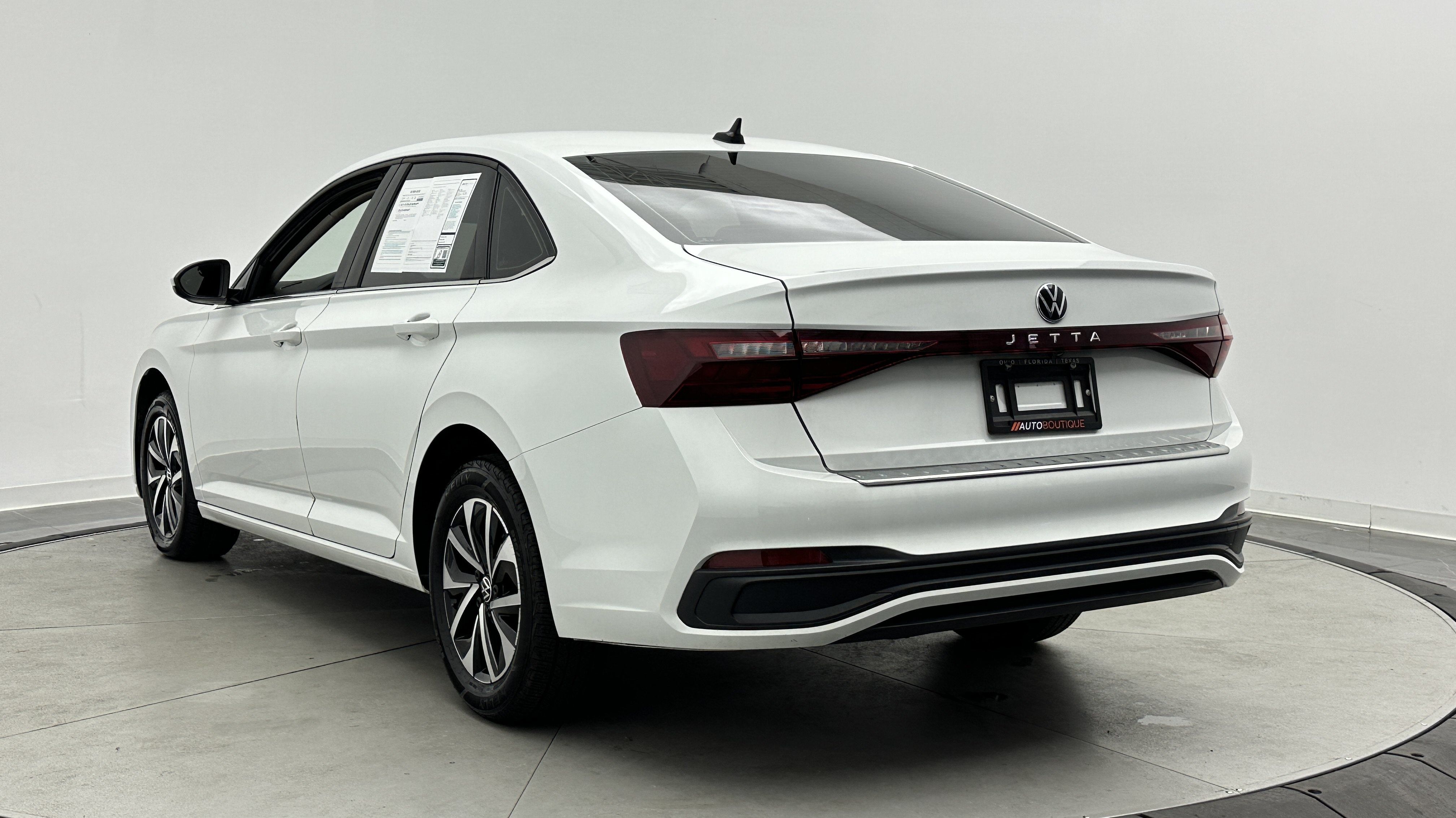 Used 2025 Volkswagen Jetta S FWD image 5
