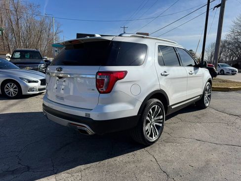 Used 2017 Ford Explorer Platinum image 5