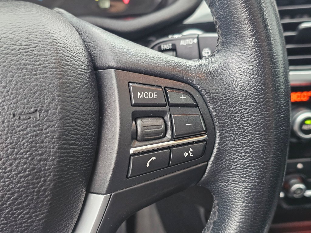 Used 2017 BMW X3 xDrive28i AWD/4WD image 29