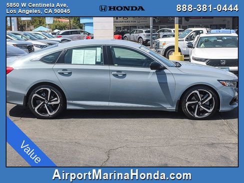 Used 2022 Honda Accord Sport image 2