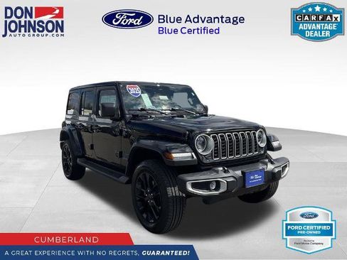 Used 2025 Jeep Wrangler Unlimited Sahara image 1