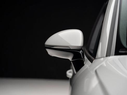 Used 2025 Porsche Cayenne Turbo image 13