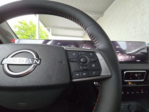New 2026 Nissan Sentra SR FWD image 12