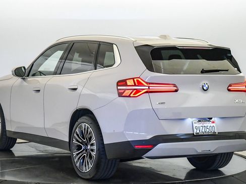 Used 2026 BMW X3 xDrive30i w/ Premium Package AWD/4WD image 2