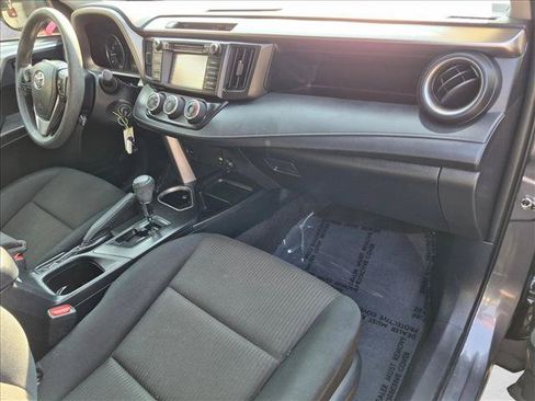 Used 2017 Toyota RAV4 LE w/ All Weather Liner Package AWD/4WD image 30