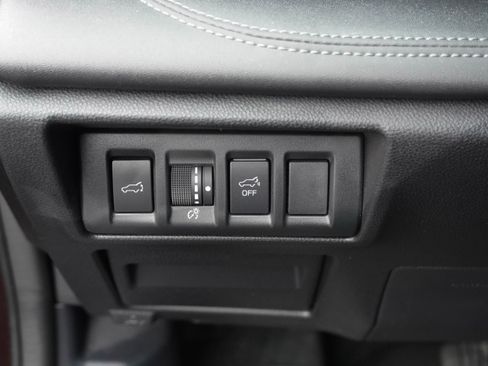 Used 2023 Subaru Outback Touring XT AWD/4WD image 17