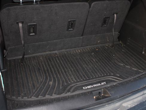 Used 2021 Chevrolet Traverse RS image 8