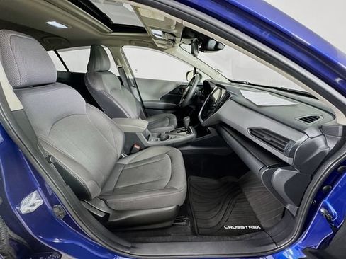 Used 2024 Subaru Crosstrek 2.0i Premium AWD/4WD image 31
