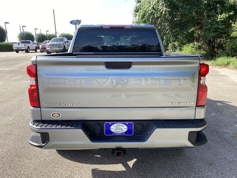 Used 2023 Chevrolet Silverado 1500 Custom AWD/4WD image 10