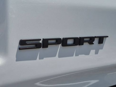 Used 2020 RAM 1500 Sport w/ Advanced Safety Group AWD/4WD image 10