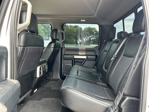 Used 2019 Ford F350 Lariat w/ Lariat Ultimate Package AWD/4WD image 11