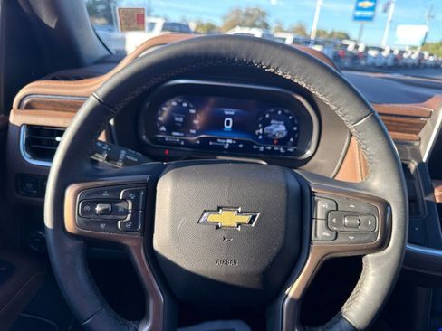 Used 2024 Chevrolet Tahoe High Country w/ Premium Package image 34