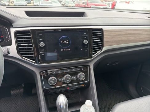 Used 2023 Volkswagen Atlas SEL AWD/4WD image 8