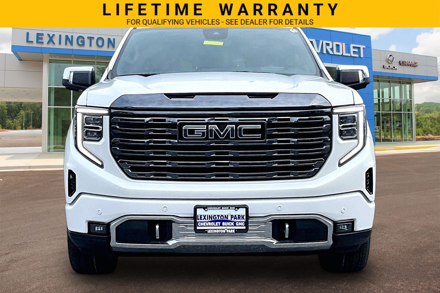 Certified 2024 GMC Sierra 1500 Denali Ultimate AWD/4WD image 3