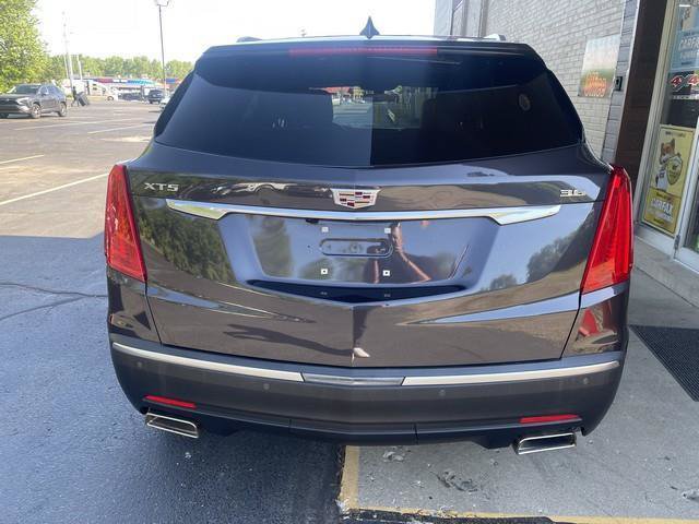 Used 2018 Cadillac XT5 FWD image 6